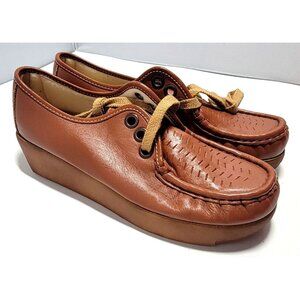 Soft Spots Made in USA Leather Shoe Size 7.5 M Lace Up Casual Heart Brown EUC